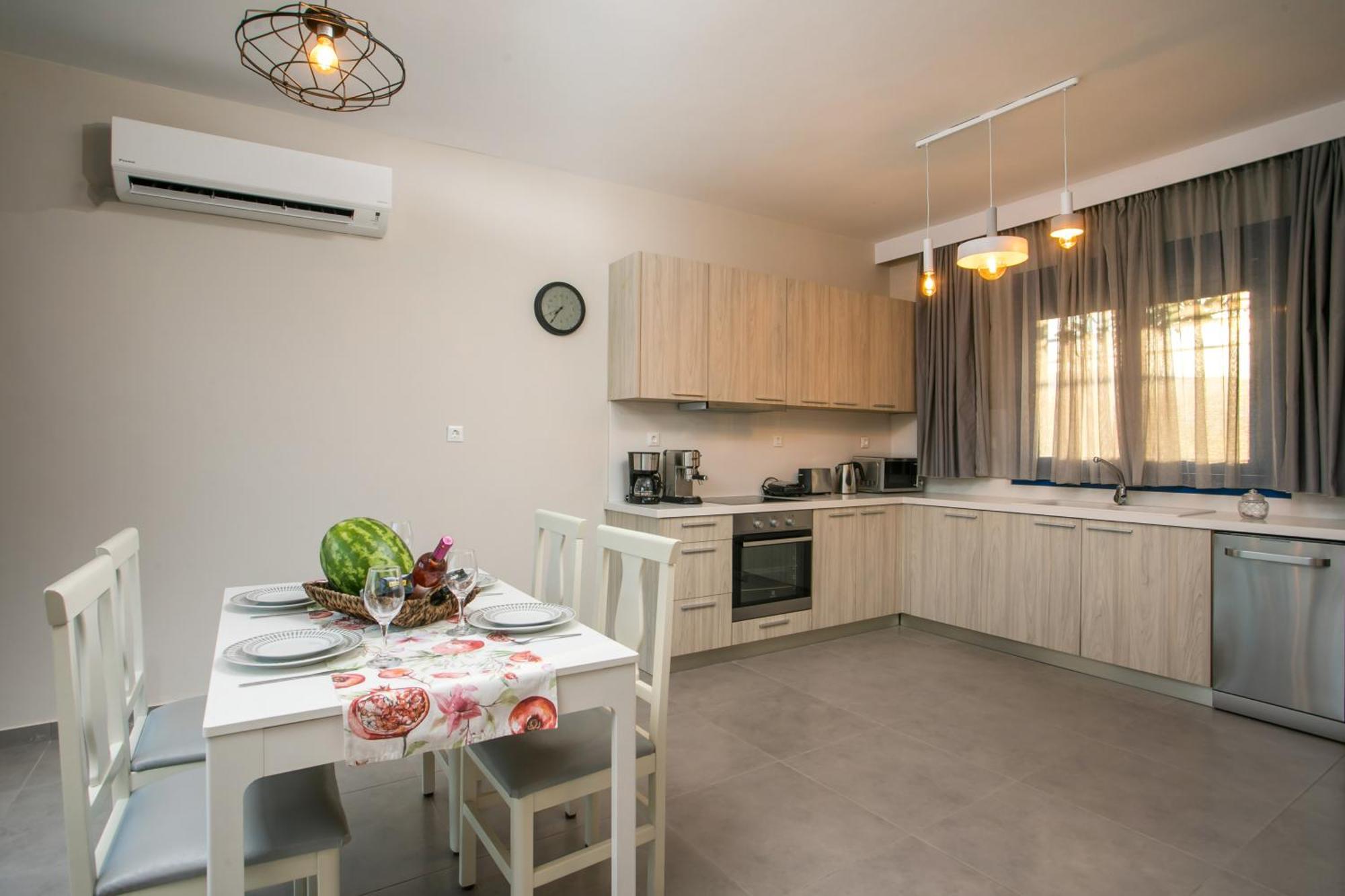 Rita Mare Seafront Villas Heated Pools Gennadi Esterno foto