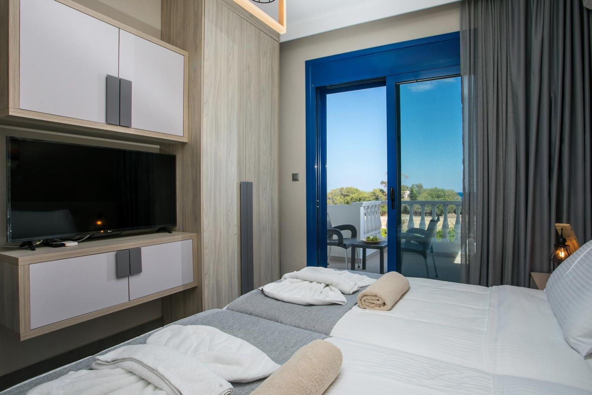 Rita Mare Seafront Villas Heated Pools Gennadi Esterno foto