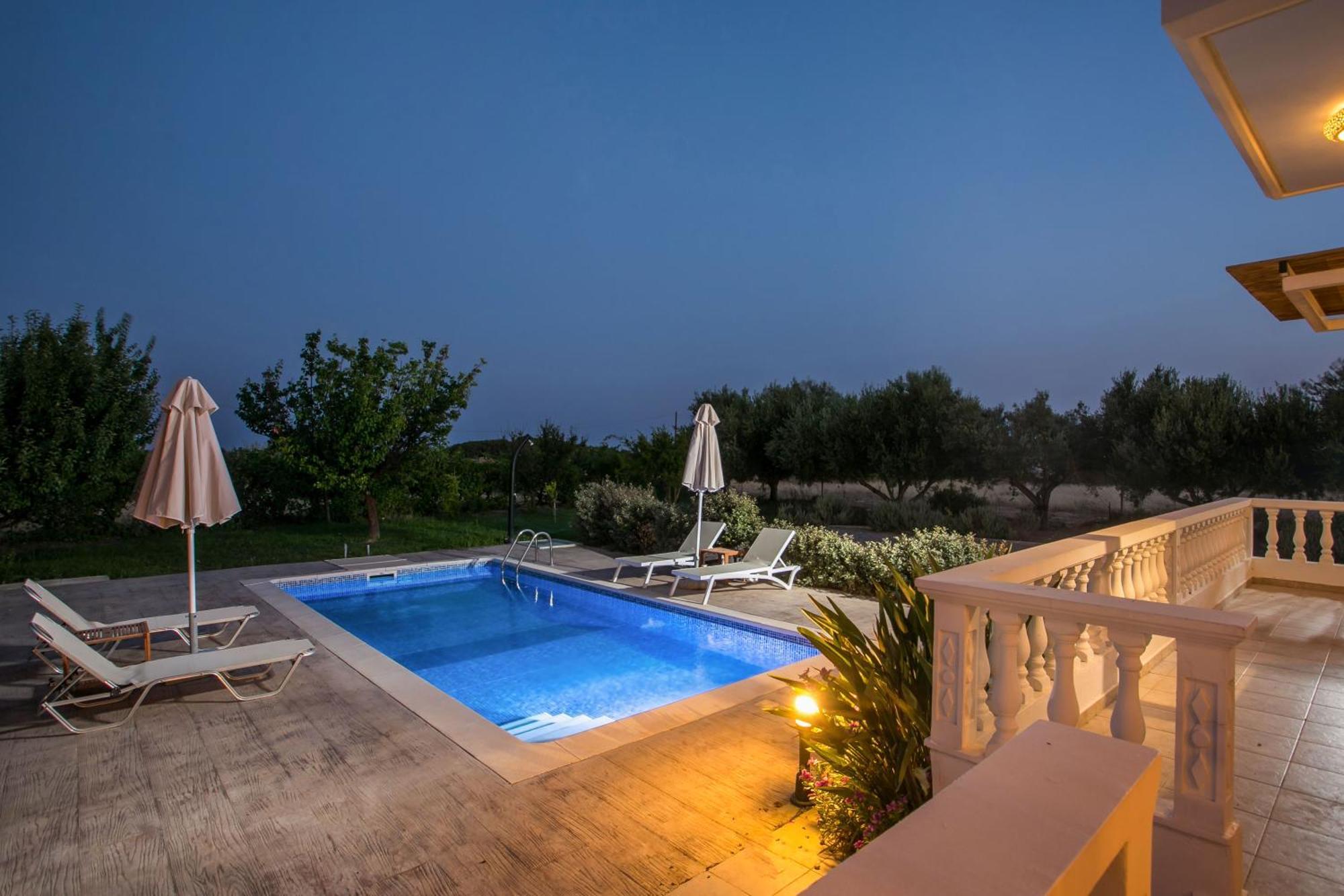 Rita Mare Seafront Villas Heated Pools Gennadi Esterno foto