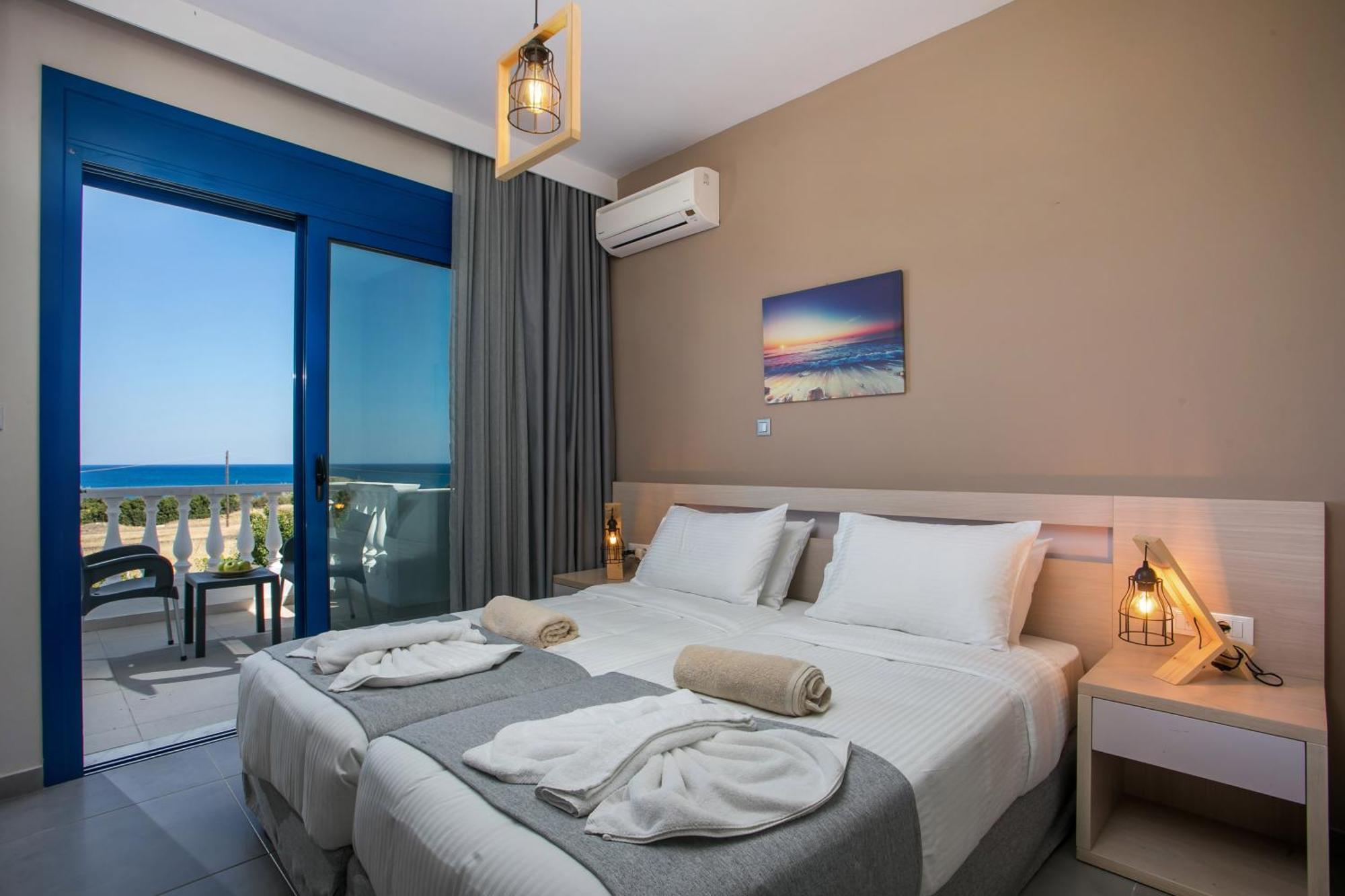 Rita Mare Seafront Villas Heated Pools Gennadi Esterno foto