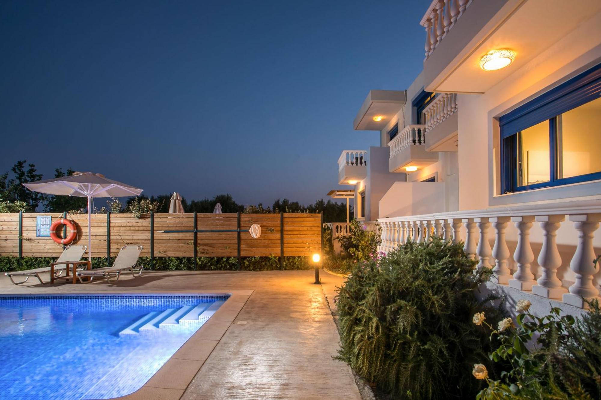 Rita Mare Seafront Villas Heated Pools Gennadi Esterno foto
