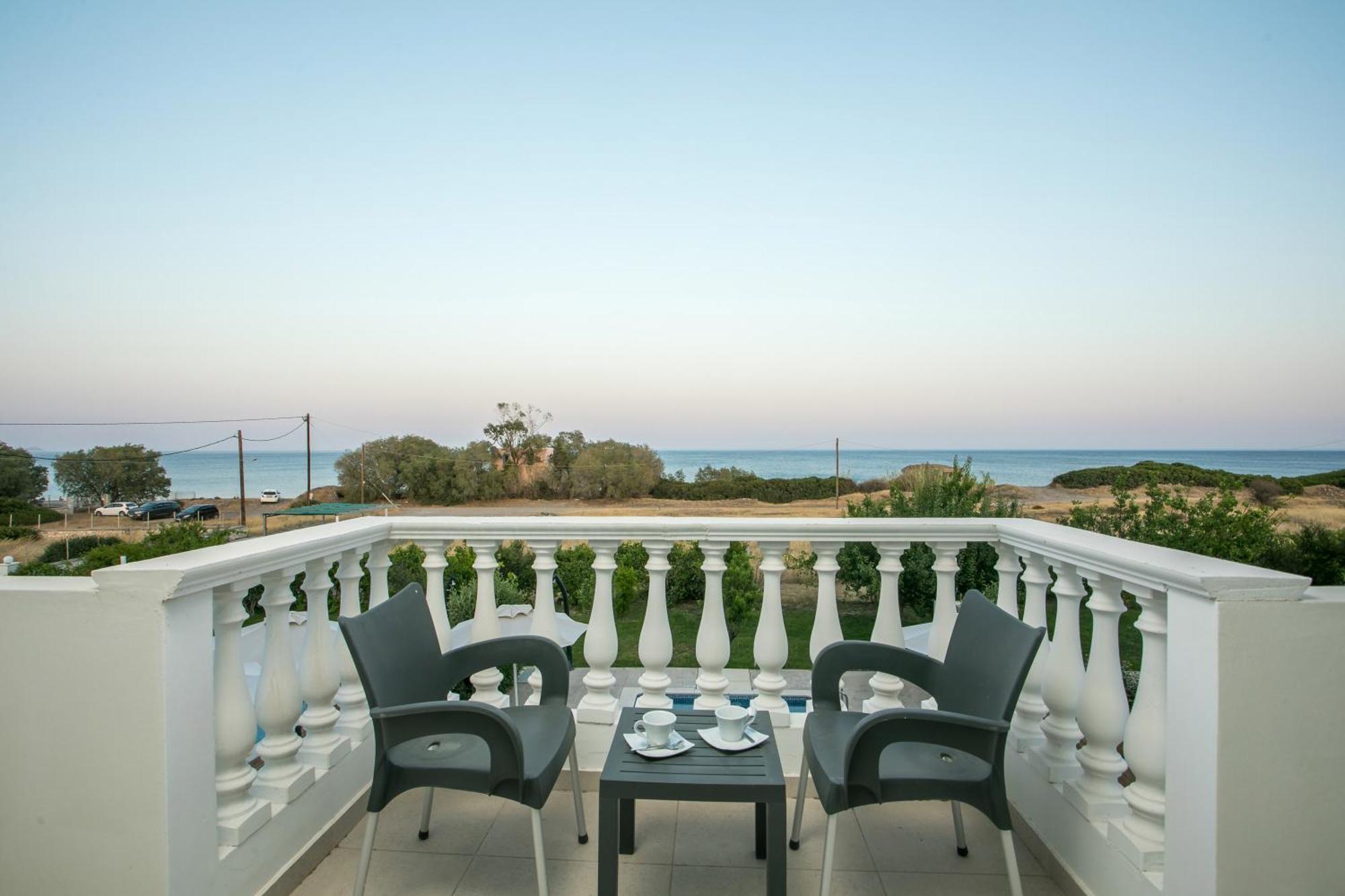 Rita Mare Seafront Villas Heated Pools Gennadi Esterno foto