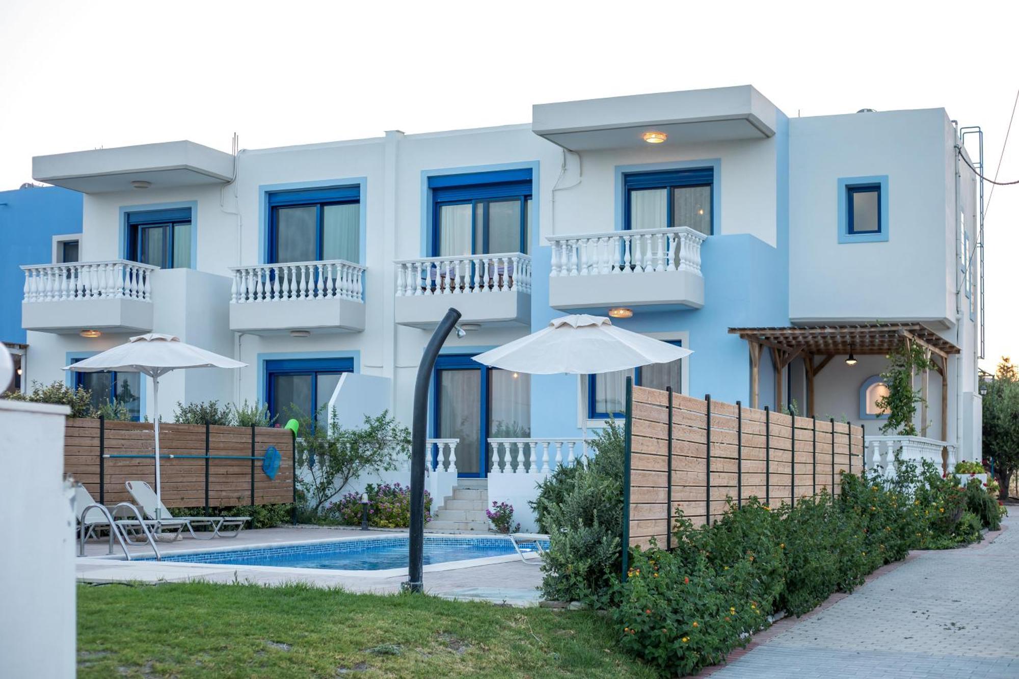 Rita Mare Seafront Villas Heated Pools Gennadi Esterno foto